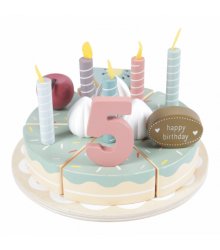Žavingas gimtadienio tortas su žvakutėmis