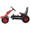 Go-kart raudonas sportinis automobilis