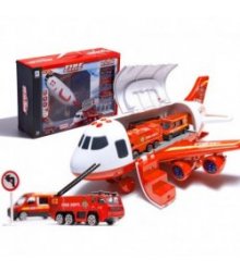 Lėktuvas transporteris su gaisrinės automobiliais