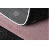 Rožinių atspalvių kilimas - kvadračiukai