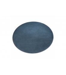 Apvalios formos, mėlynas kilimas